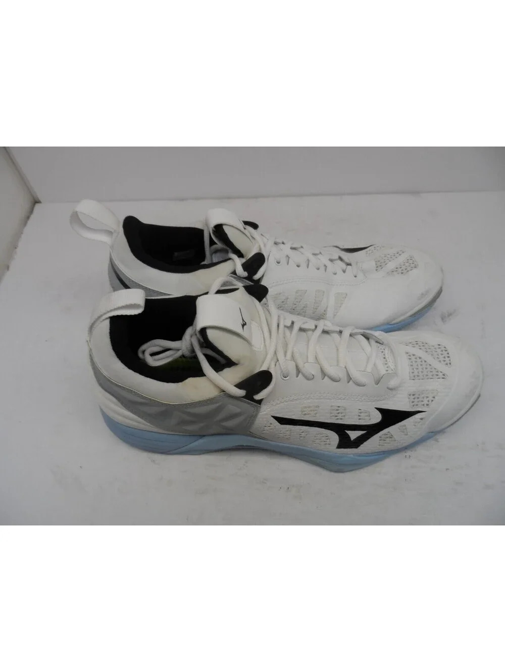 Mizuno used shoes
